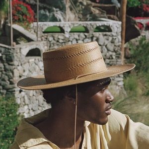 The Jacinto hat by Lack of Color in size Large. Perfect for spring/summer